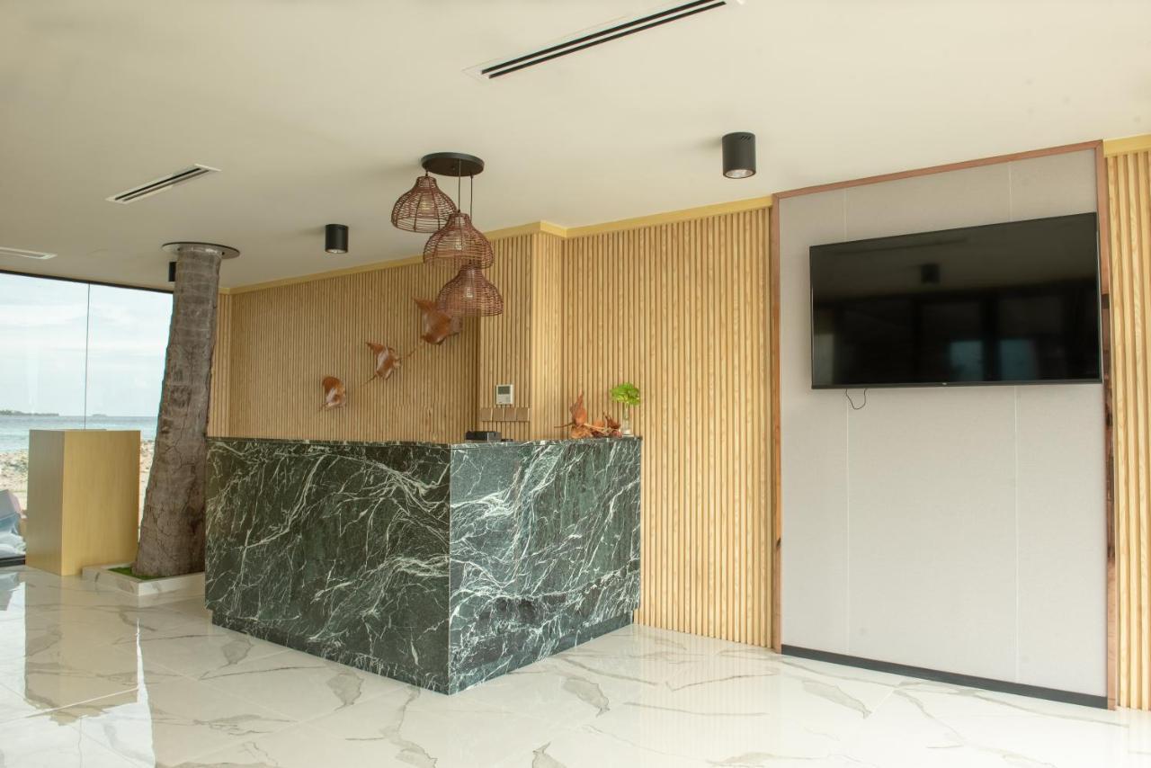 Swarn By Hawks Hotels Kamadhoo エクステリア 写真