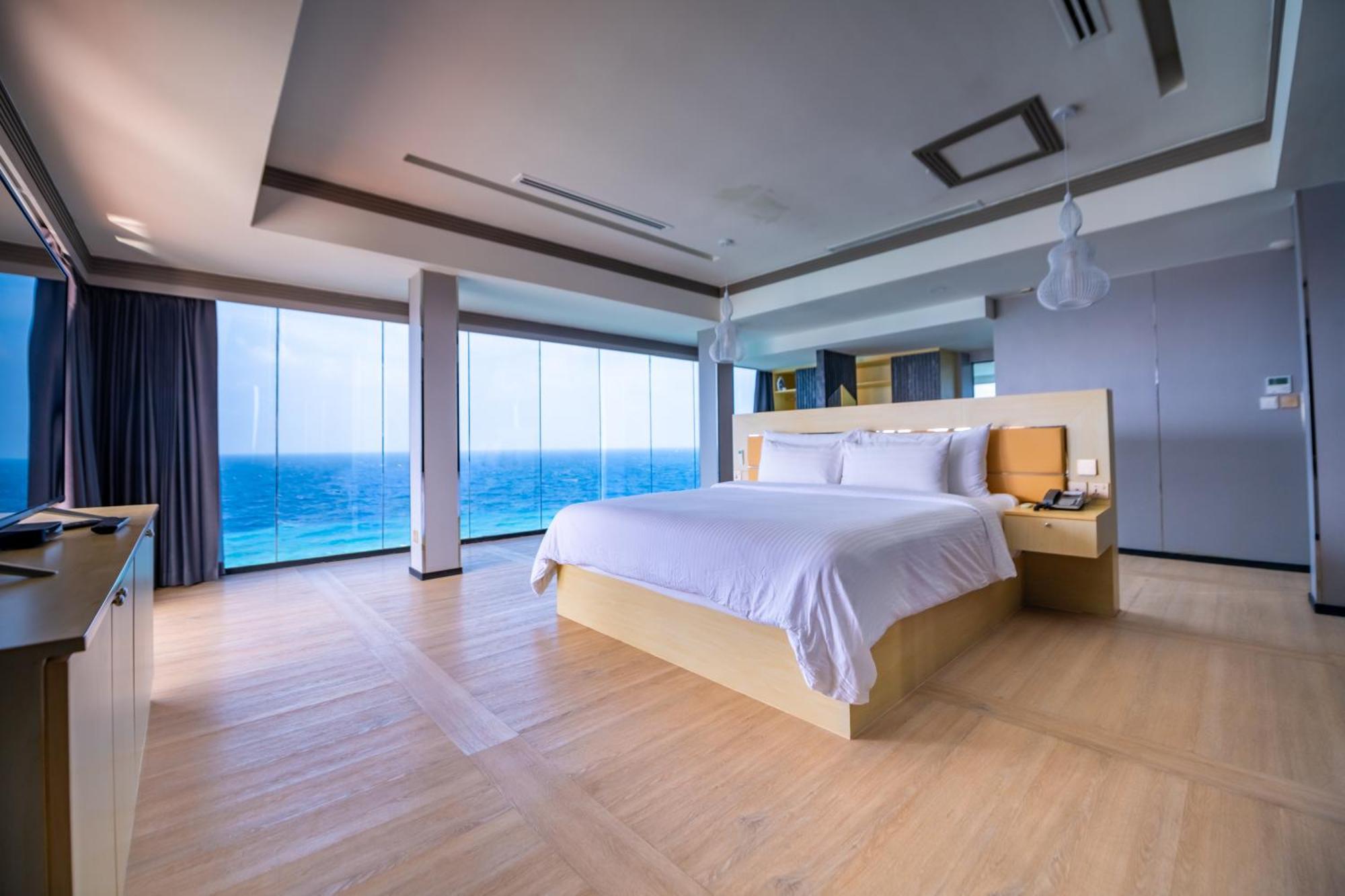 Swarn By Hawks Hotels Kamadhoo エクステリア 写真
