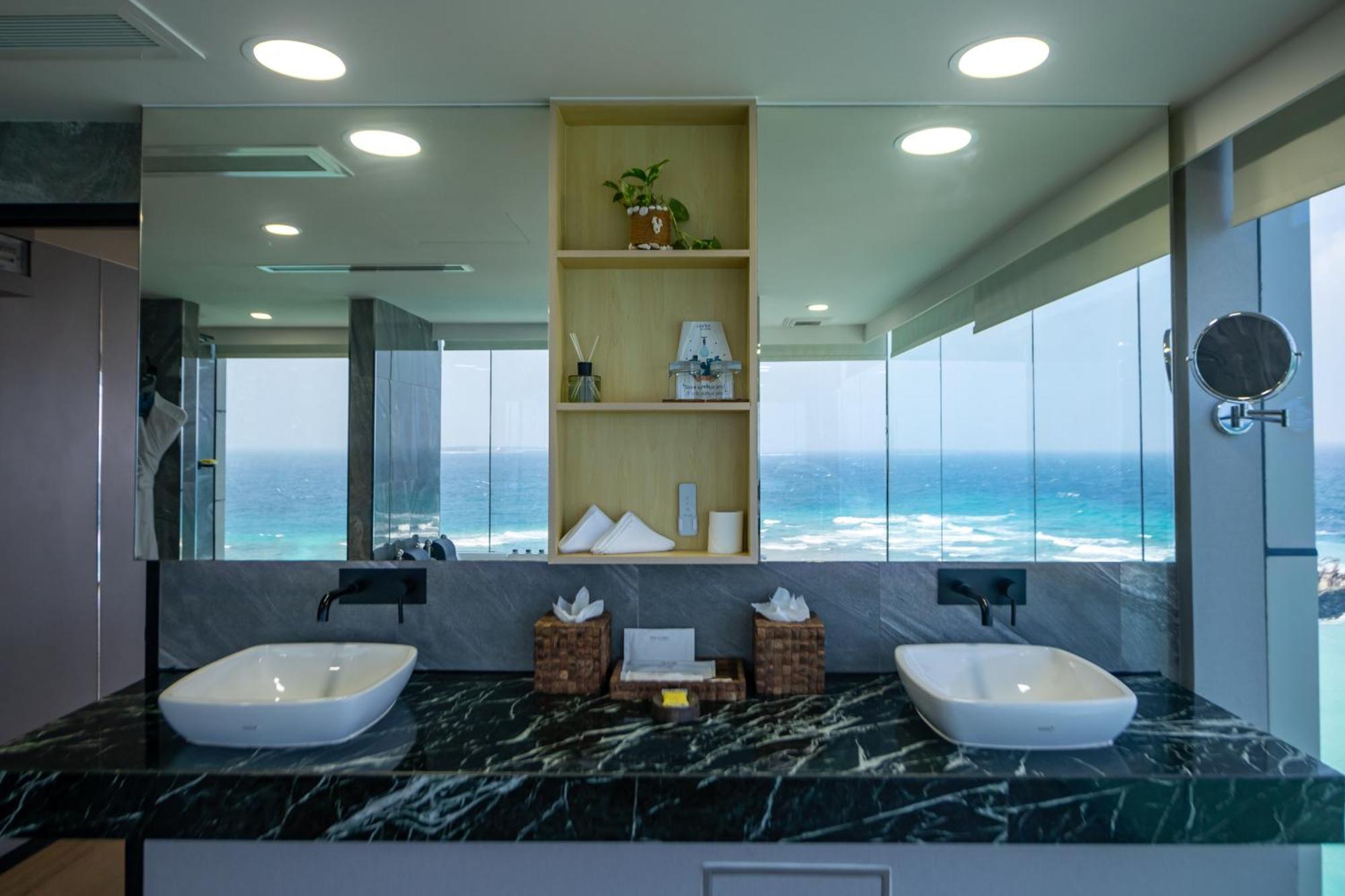Swarn By Hawks Hotels Kamadhoo エクステリア 写真