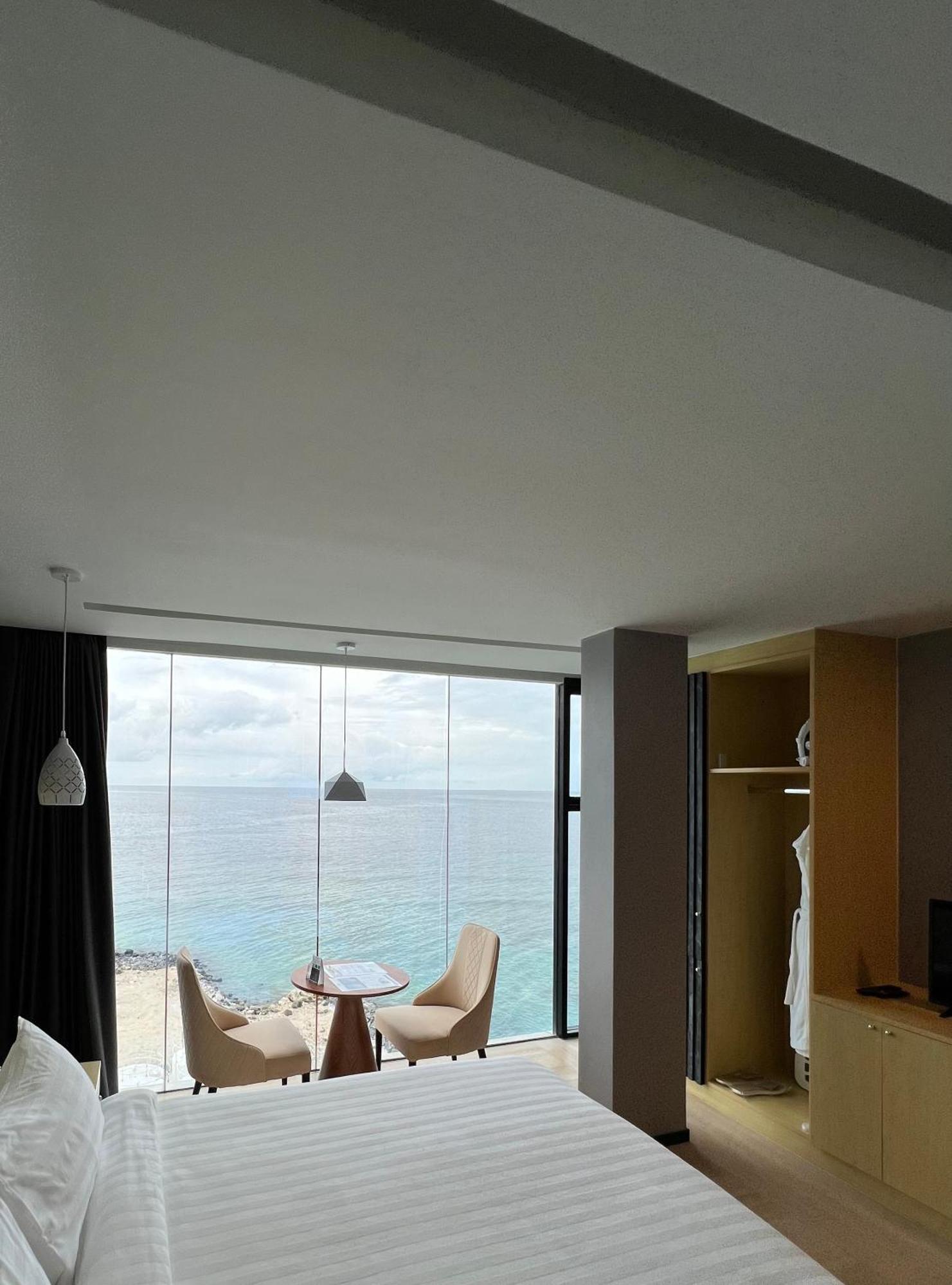 Swarn By Hawks Hotels Kamadhoo エクステリア 写真