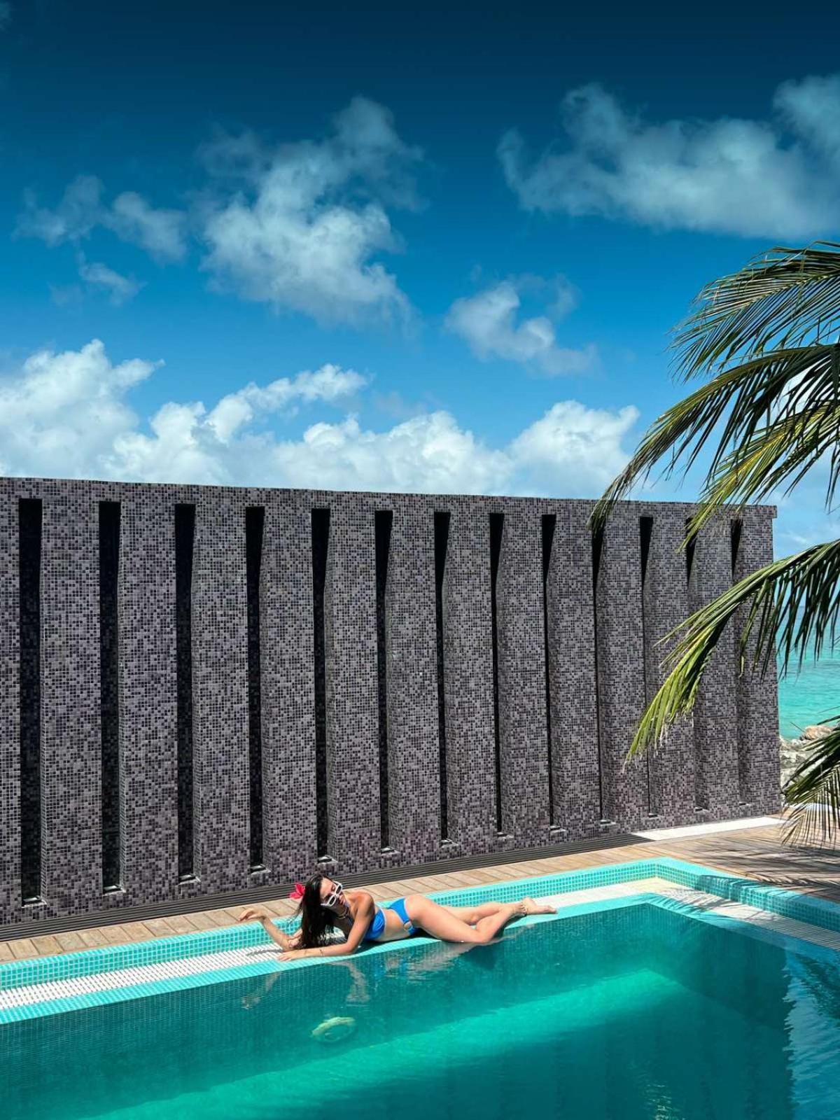 Swarn By Hawks Hotels Kamadhoo エクステリア 写真